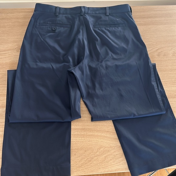 NikeGolf dri fit pants 32 34 - Picture 5 of 5